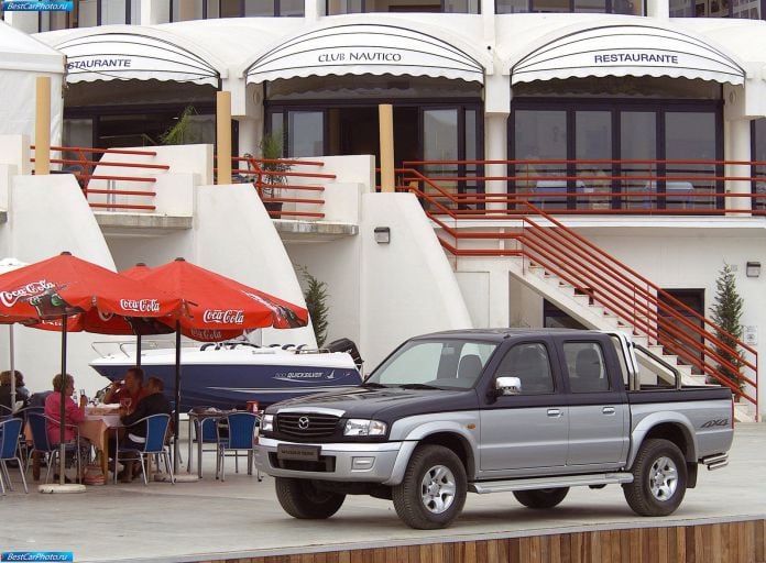 2001 Mazda B2500 - фотография 28 из 57