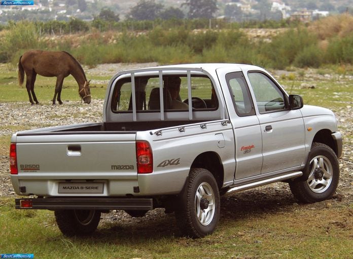 2001 Mazda B2500 - фотография 43 из 57