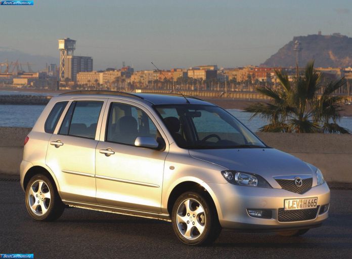 2003 Mazda 2 - фотография 2 из 112