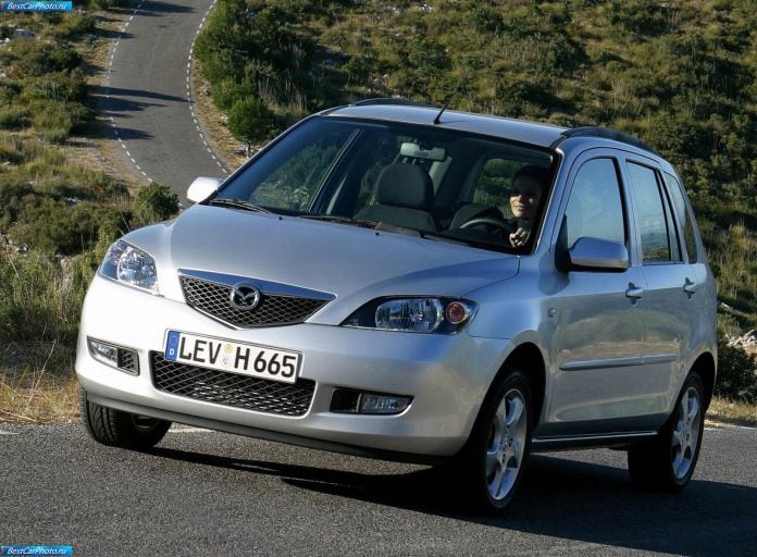 2003 Mazda 2 - фотография 13 из 112