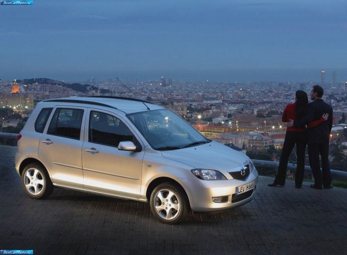 2003 Mazda 2 - фотография 15 из 112