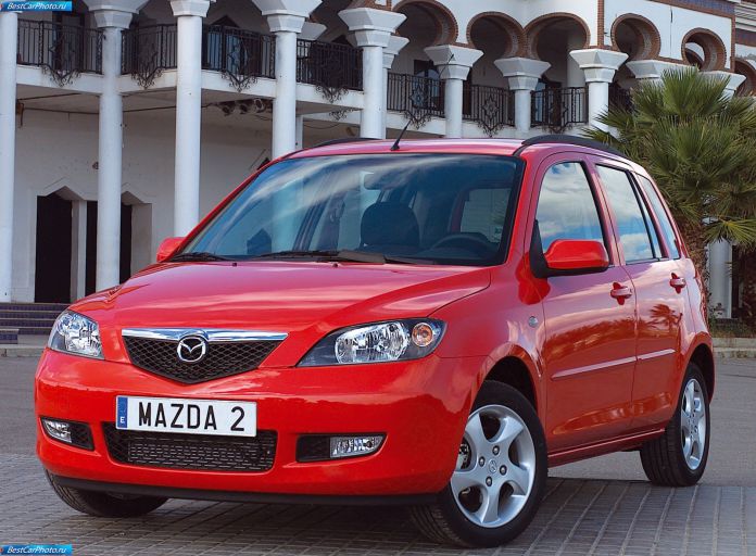 2003 Mazda 2 - фотография 42 из 112