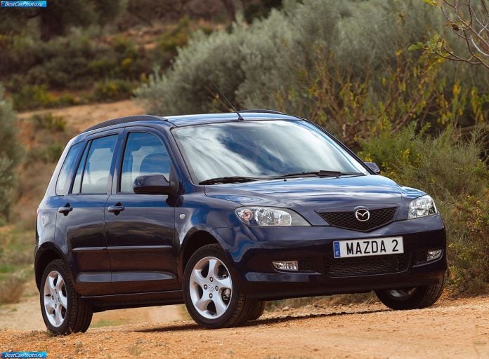 2003 Mazda 2 - фотография 44 из 112