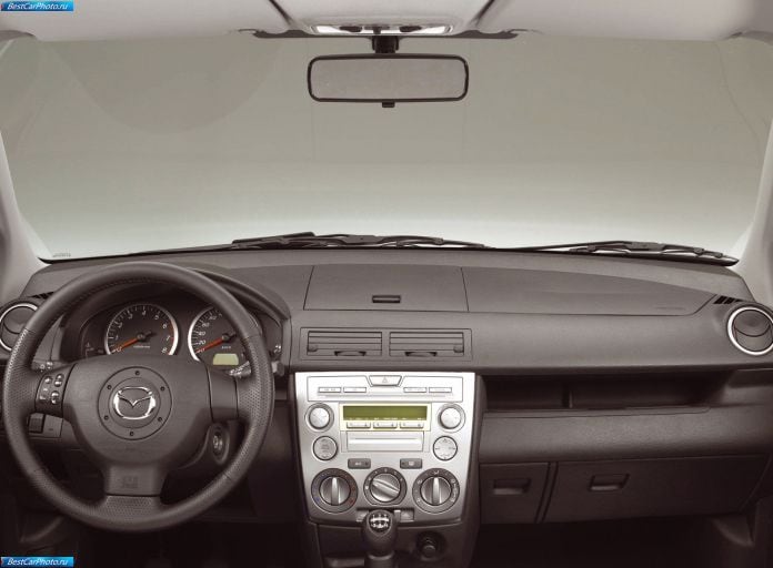 2003 Mazda 2 - фотография 92 из 112