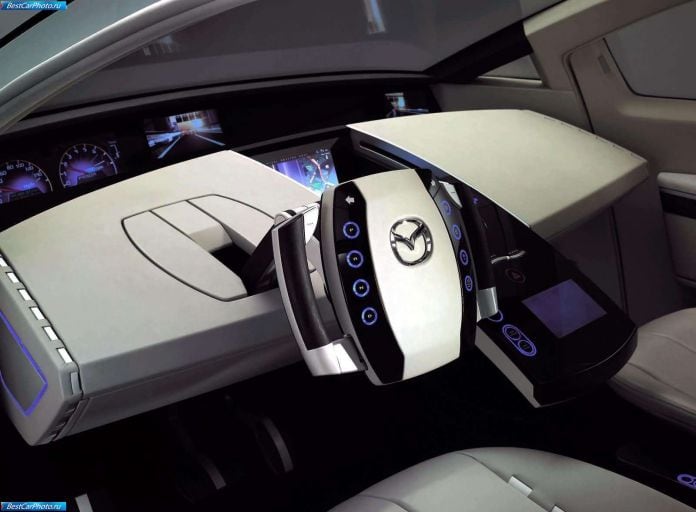 2003 Mazda Washu Concept - фотография 9 из 19