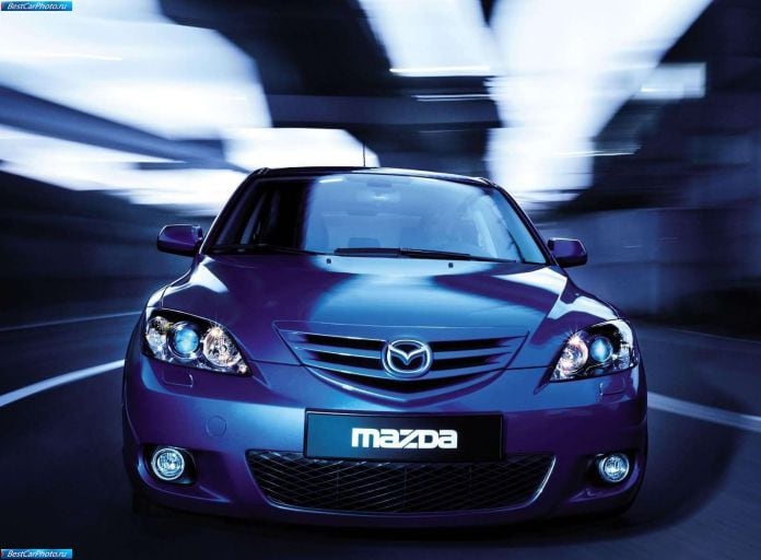 2004 Mazda 3 5-door - фотография 18 из 80