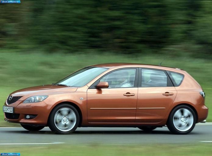 2004 Mazda 3 5-door - фотография 26 из 80