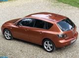 mazda_2004-3_5door_1600x1200_040.jpg