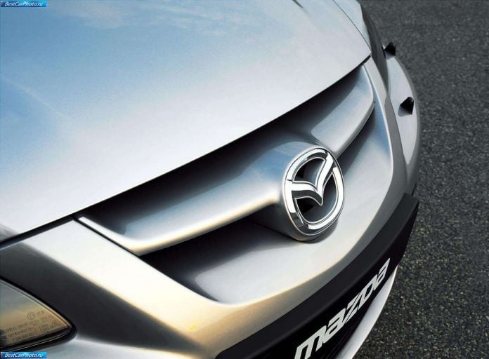 2004 Mazda 6 MPS - фотография 45 из 48