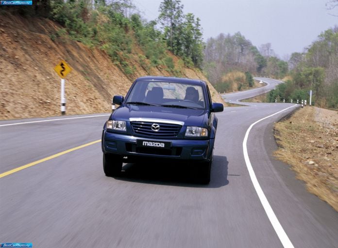 2004 Mazda b2500 - фотография 35 из 80