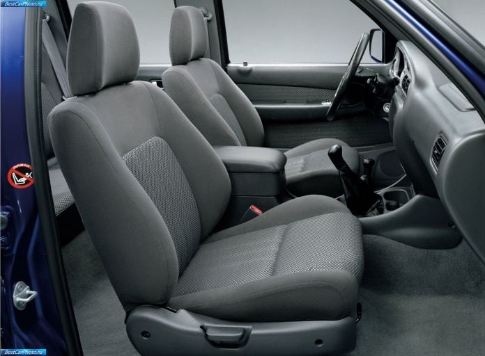 2004 Mazda b2500 - фотография 69 из 80