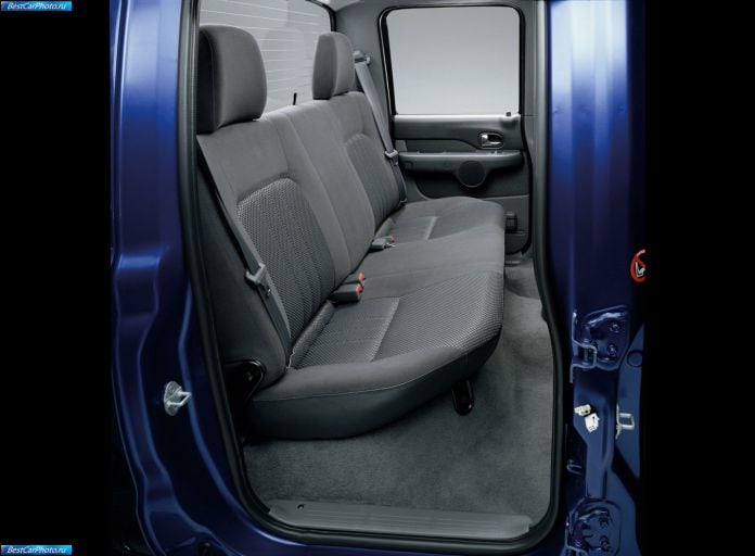 2004 Mazda b2500 - фотография 78 из 80