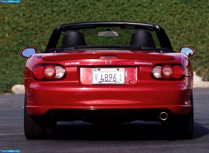 2004 Mazda Mazdaspeed MX5 - фотография 18 из 41