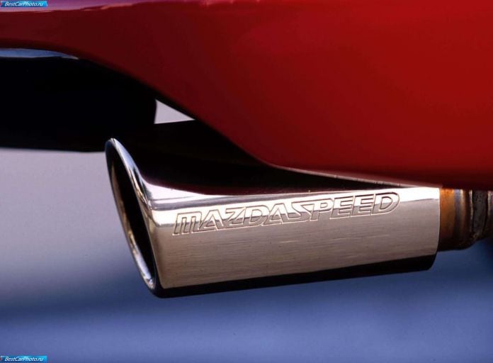 2004 Mazda Mazdaspeed MX5 - фотография 30 из 41