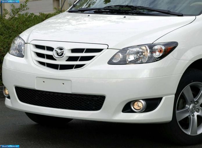 2004 Mazda MPV ES - фотография 21 из 23