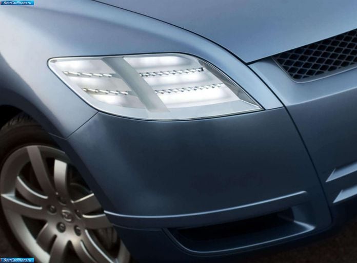 2004 Mazda MX Flexa Concept - фотография 29 из 41
