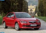 mazda_2005-6_facelift_1600x1200_008.jpg
