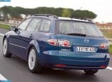 mazda_2005-6_wagon_facelift_1600x1200_010.jpg