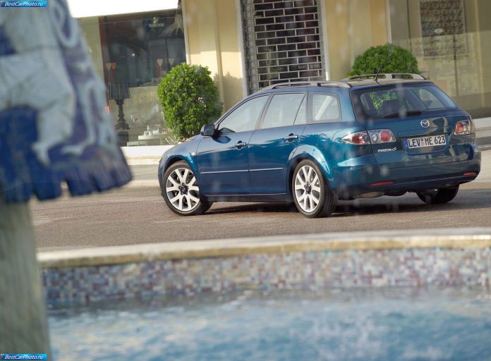 2005 Mazda 6 Wagon facelift - фотография 11 из 25