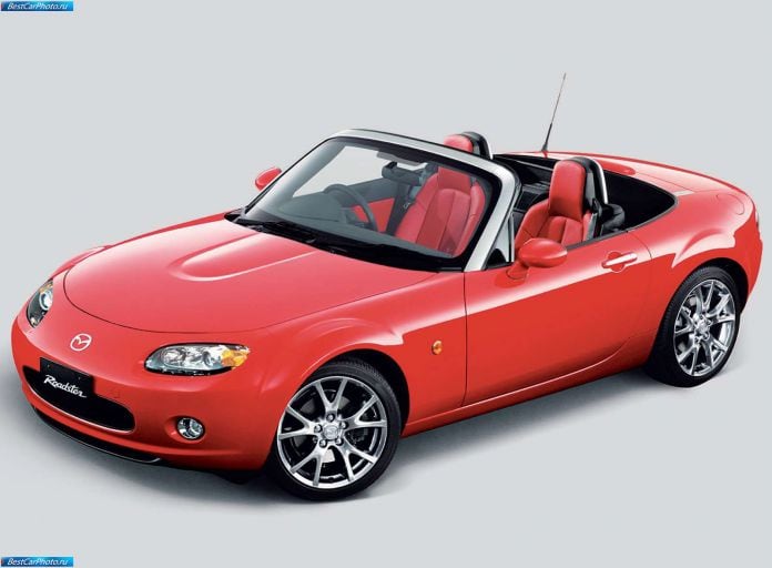 2005 Mazda Roadster - фотография 5 из 24