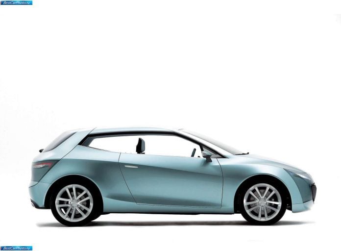 2005 Mazda Sassou Concept - фотография 13 из 21