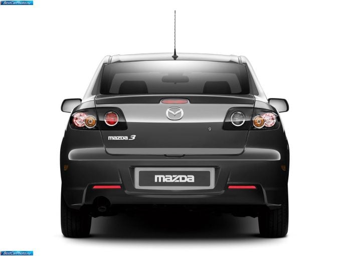 2006 Mazda 3 facelift - фотография 13 из 24