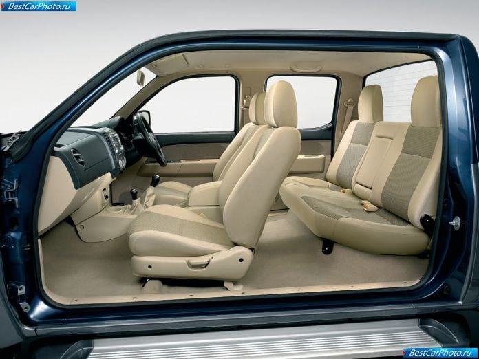 2006 Mazda Bt-50 - фотография 15 из 22