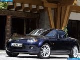 mazda_2006-mx-5_roadster_coupe_1600x1200_008.jpg