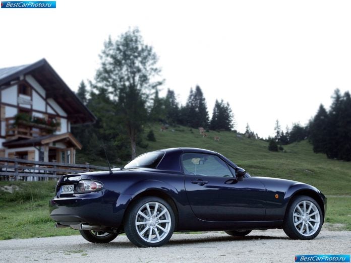 2006 Mazda Mx-5 Roadster Coupe - фотография 29 из 89
