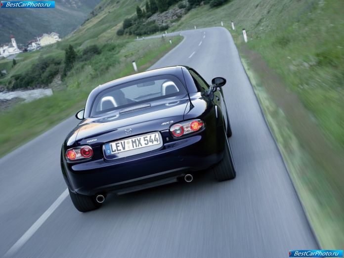 2006 Mazda Mx-5 Roadster Coupe - фотография 30 из 89