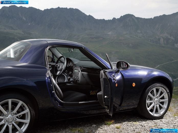 2006 Mazda Mx-5 Roadster Coupe - фотография 52 из 89