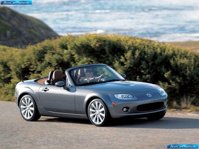 2006 Mazda Mx5 - фотография 2 из 24