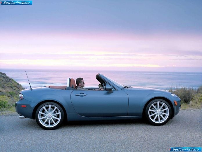 2006 Mazda Mx5 - фотография 4 из 24