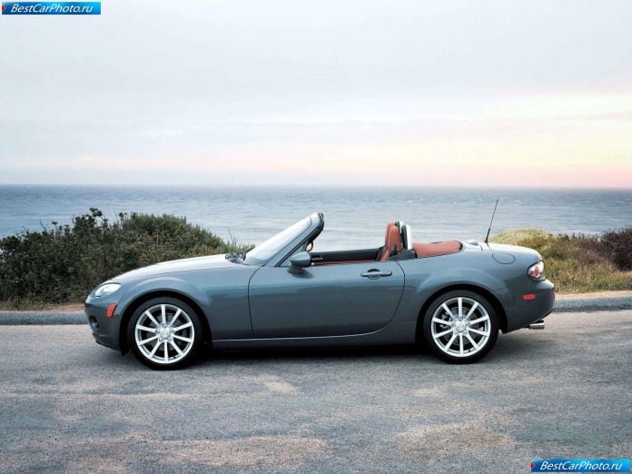 2006 Mazda Mx5 - фотография 5 из 24