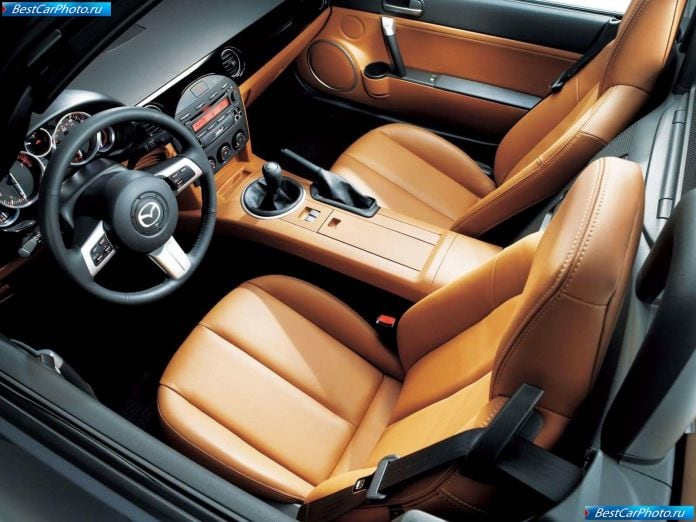 2006 Mazda Mx5 - фотография 10 из 24