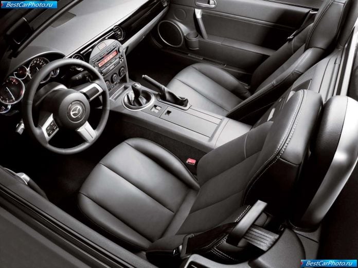 2006 Mazda Mx5 - фотография 12 из 24