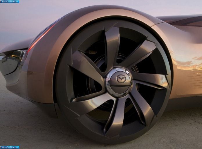 2006 Mazda Nagare Concept - фотография 12 из 12