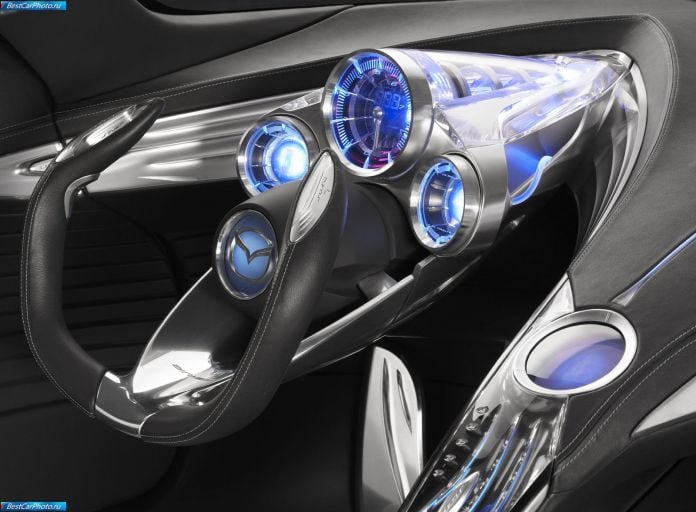 2007 Mazda Ryuga Concept - фотография 22 из 34