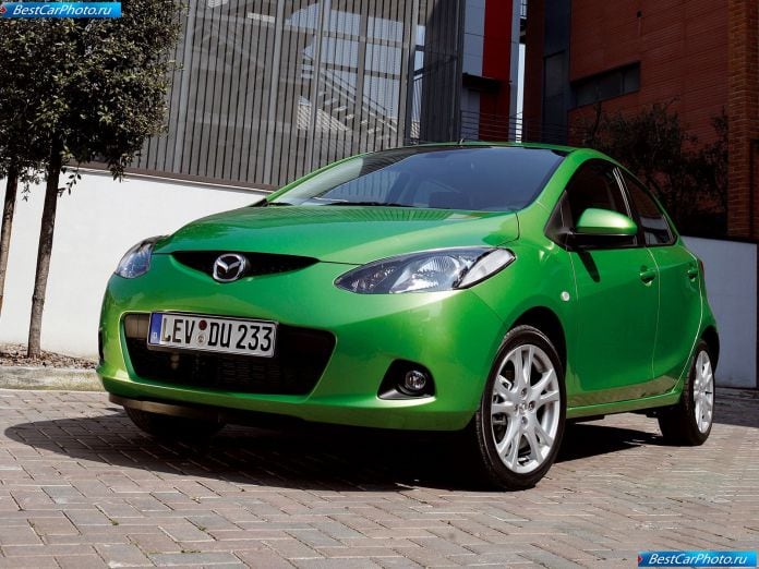 2008 Mazda 2 - фотография 2 из 93