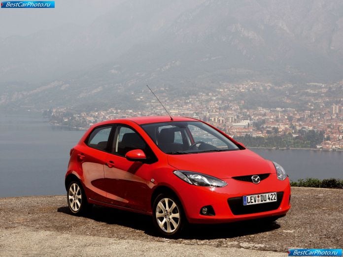2008 Mazda 2 - фотография 6 из 93