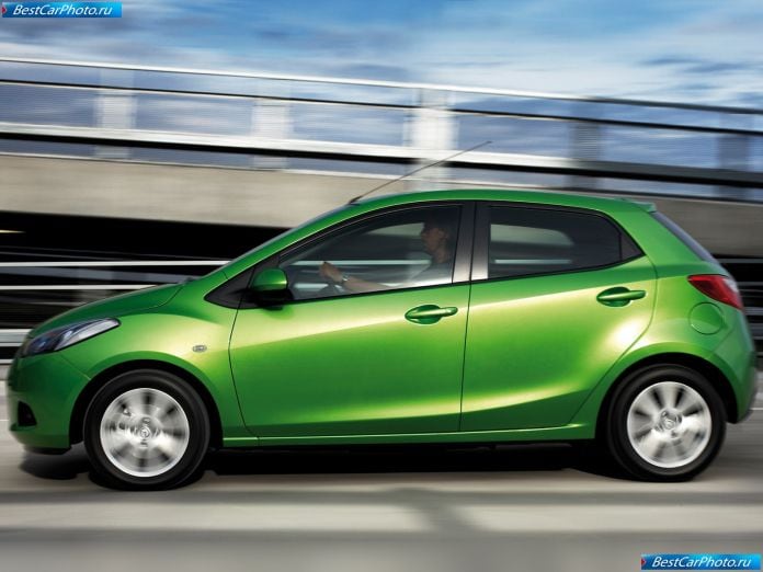 2008 Mazda 2 - фотография 38 из 93