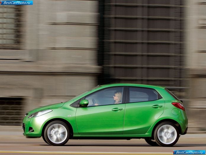 2008 Mazda 2 - фотография 39 из 93