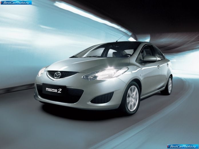 2008 Mazda 2 Sedan - фотография 2 из 13