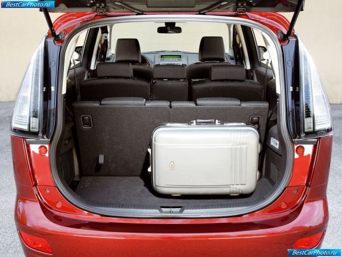 2008 Mazda 5 - фотография 61 из 81