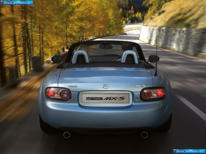 2008 Mazda Mx-5 Niseko - фотография 4 из 12
