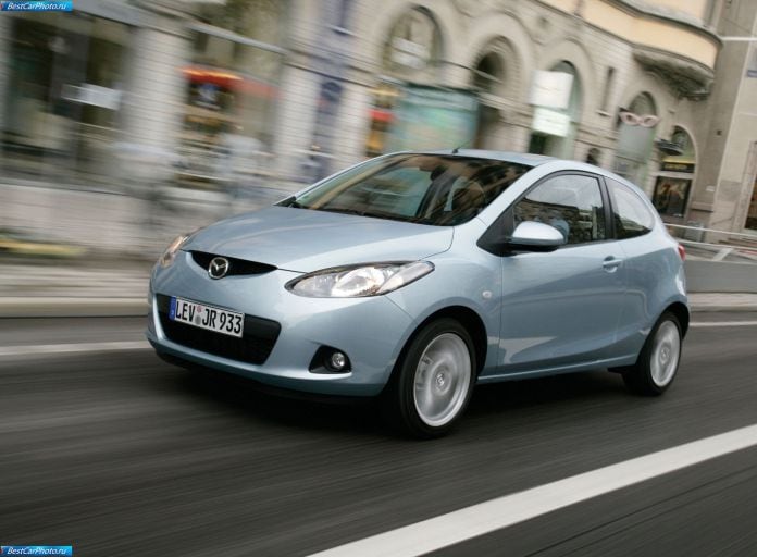 2009 Mazda 2 3-door - фотография 21 из 85