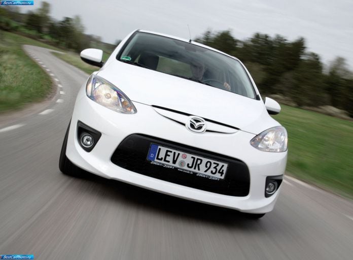 2009 Mazda 2 3-door - фотография 48 из 85