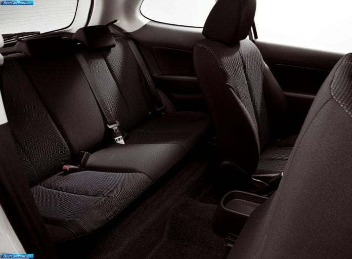 2009 Mazda 2 3-door - фотография 68 из 85