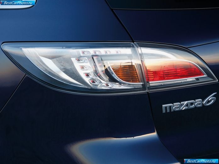 2009 Mazda 6 Sap Wagon - фотография 33 из 37