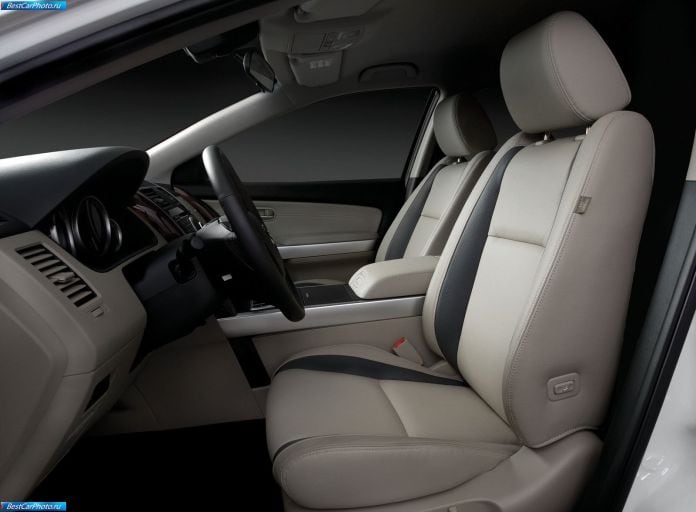2009 Mazda CX-9 - фотография 24 из 52